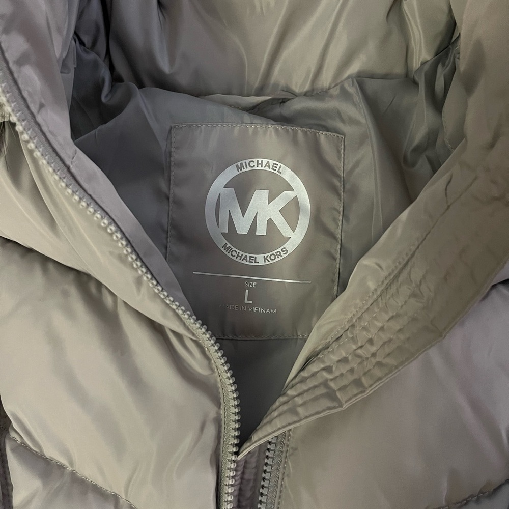 Michael Kors Silver Puffer Jacket with Faux Fur Hood - Picture 3 of 5